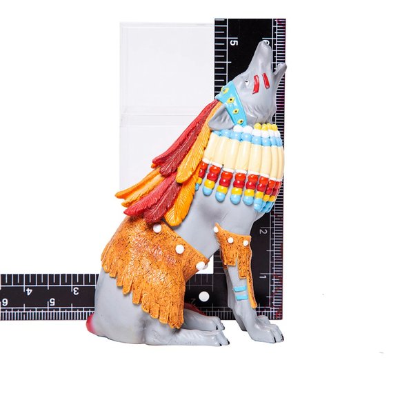 Westland Giftware Chief Cry Wolf Figurine WG-19313 Call of the Wolf Collection - Picture 7 of 8
